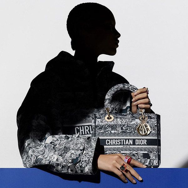 22SS新作*ディオール スーパーコピー*LADY D-LITE ミディアムバッグM0565ORLP_M928